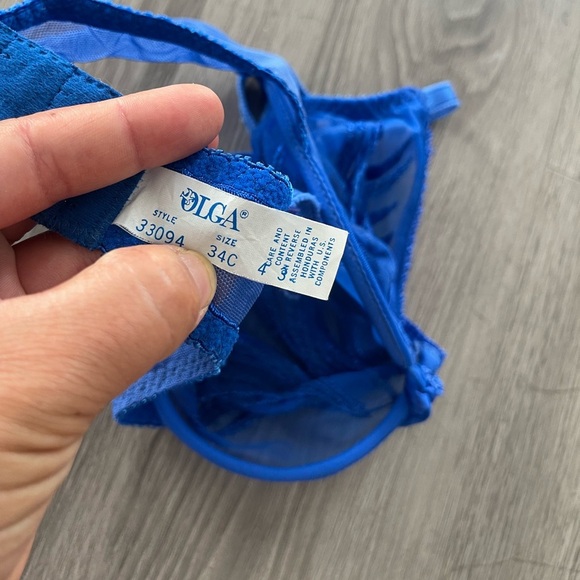 Vintage Olga bra size 34C - Picture 3 of 3